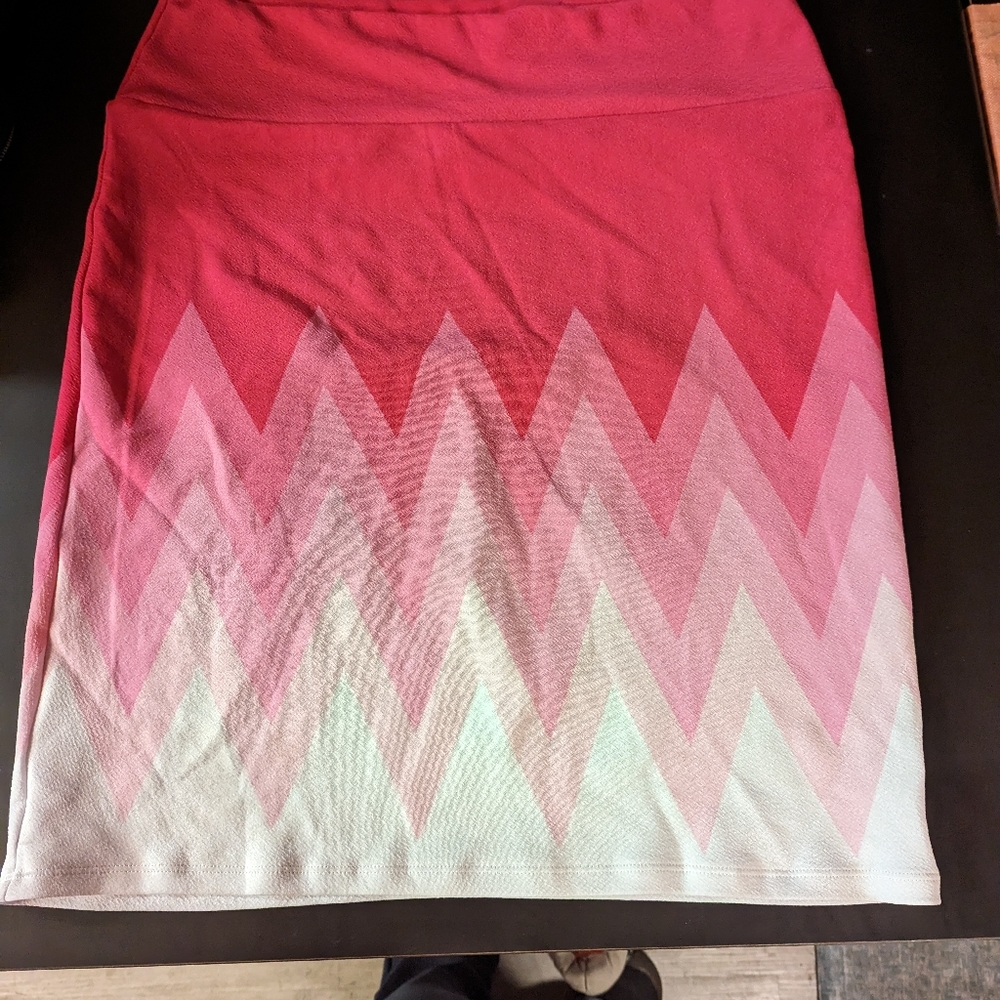 LuLaRoe 2XL Cassie skirt